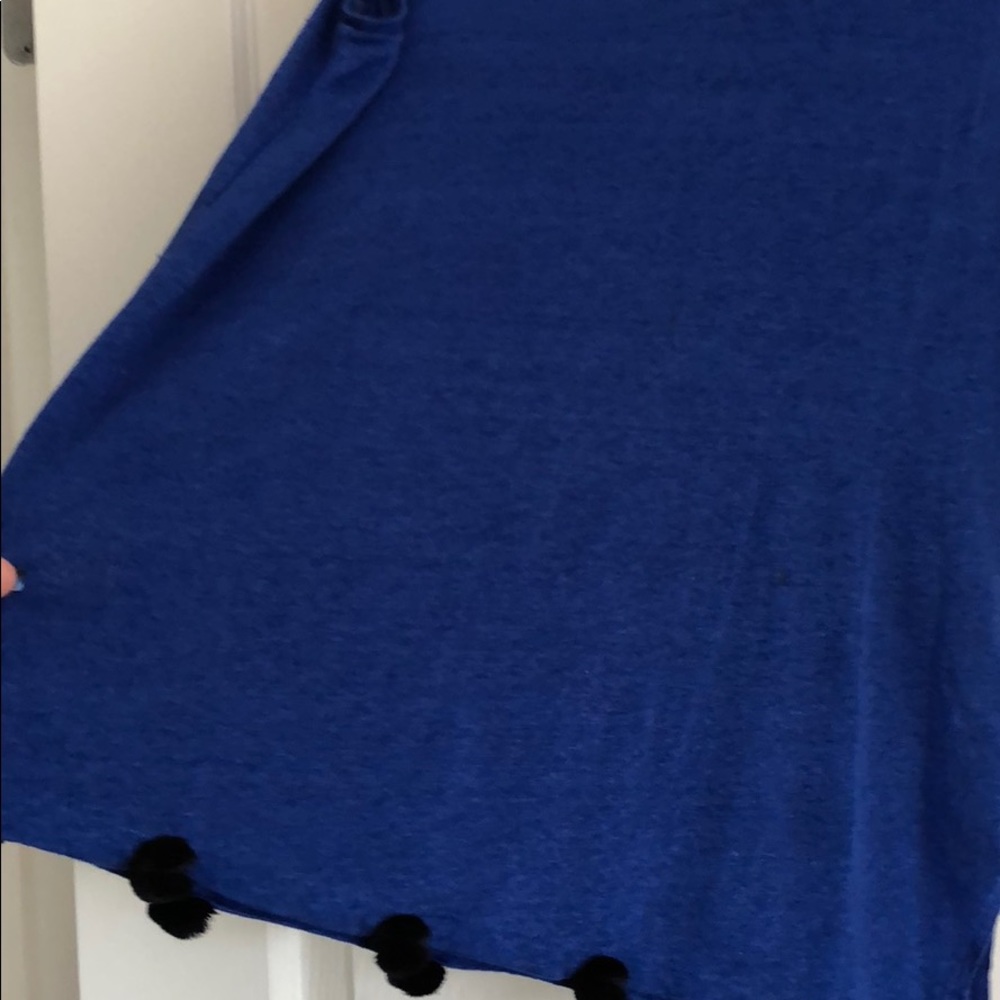 Shirt - Picture 3 of 4